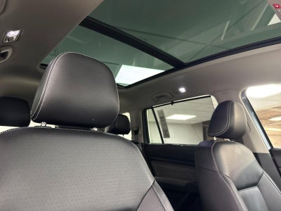 2023 Volkswagen Atlas 3.6L V6 SEL R-Line Black
