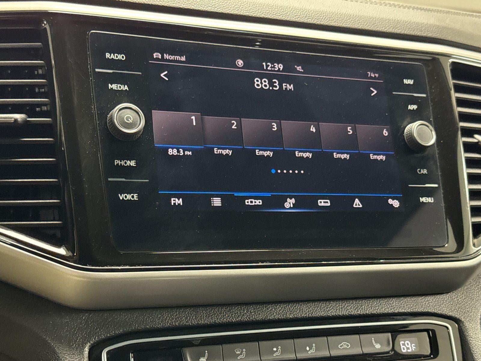2023 Volkswagen Atlas 3.6L V6 SEL R-Line Black