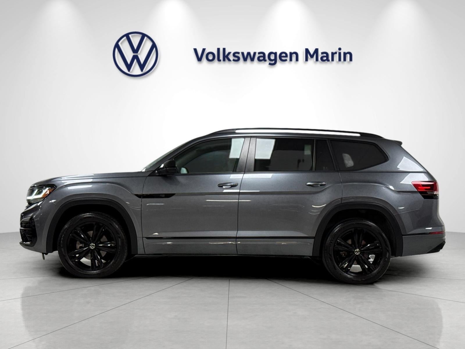 2023 Volkswagen Atlas 3.6L V6 SEL R-Line Black