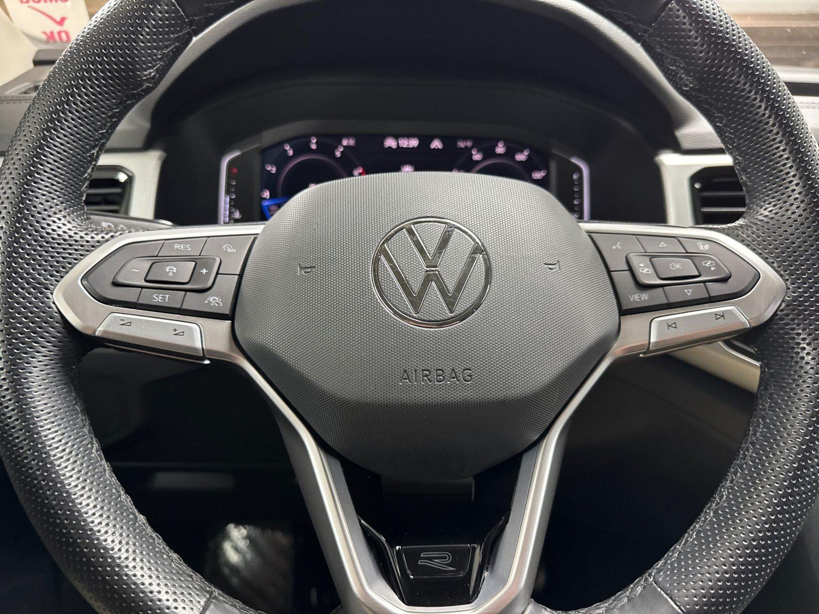 2023 Volkswagen Atlas 3.6L V6 SEL R-Line Black