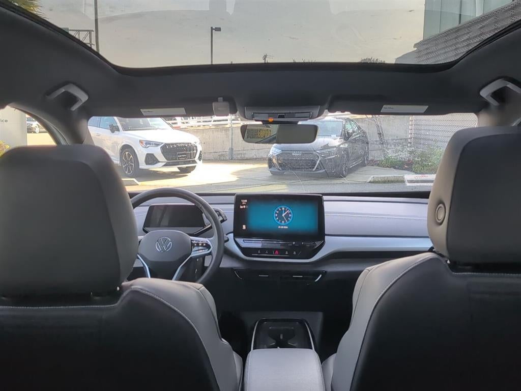 2023 Volkswagen ID.4 Pro