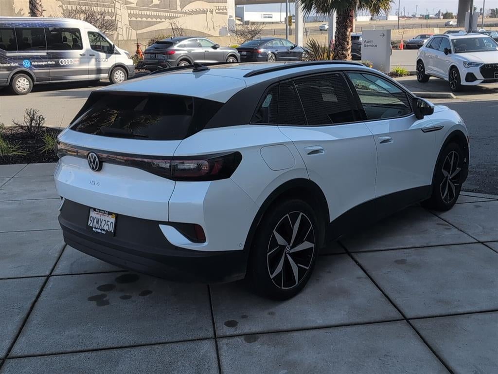 2023 Volkswagen ID.4 Pro