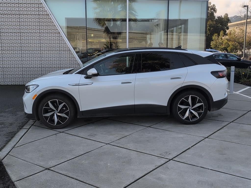 2023 Volkswagen ID.4 Pro