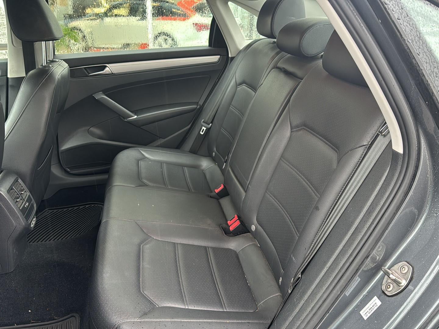 2019 Volkswagen Passat 2.0T Wolfsburg Edition