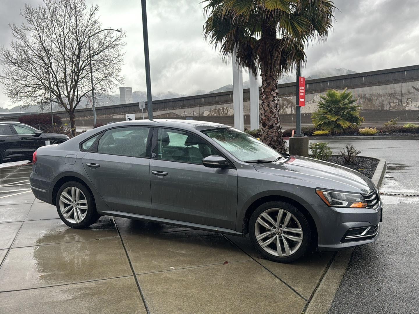 2019 Volkswagen Passat 2.0T Wolfsburg Edition