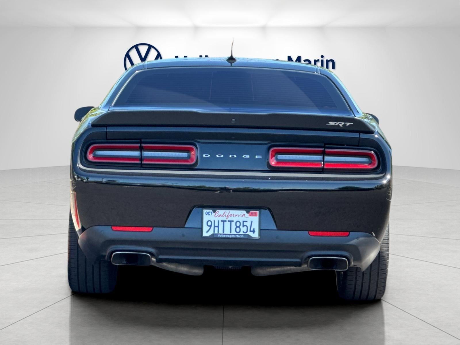 2016 Dodge Challenger 392 Hemi Scat Pack Shaker