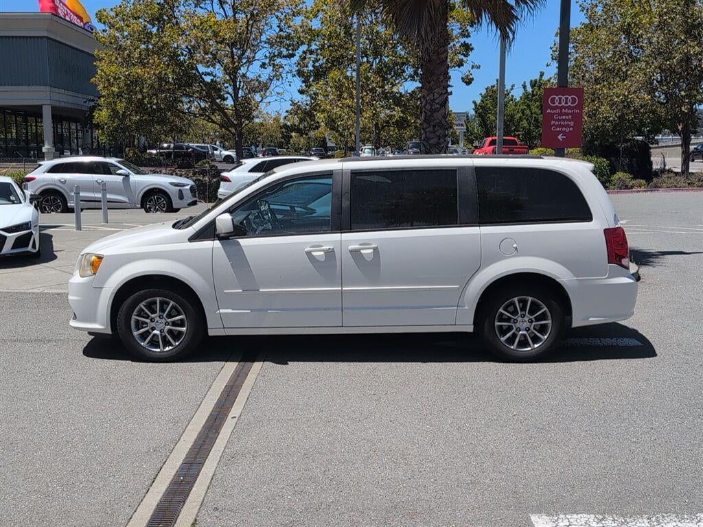 2013 Dodge Grand Caravan R/T