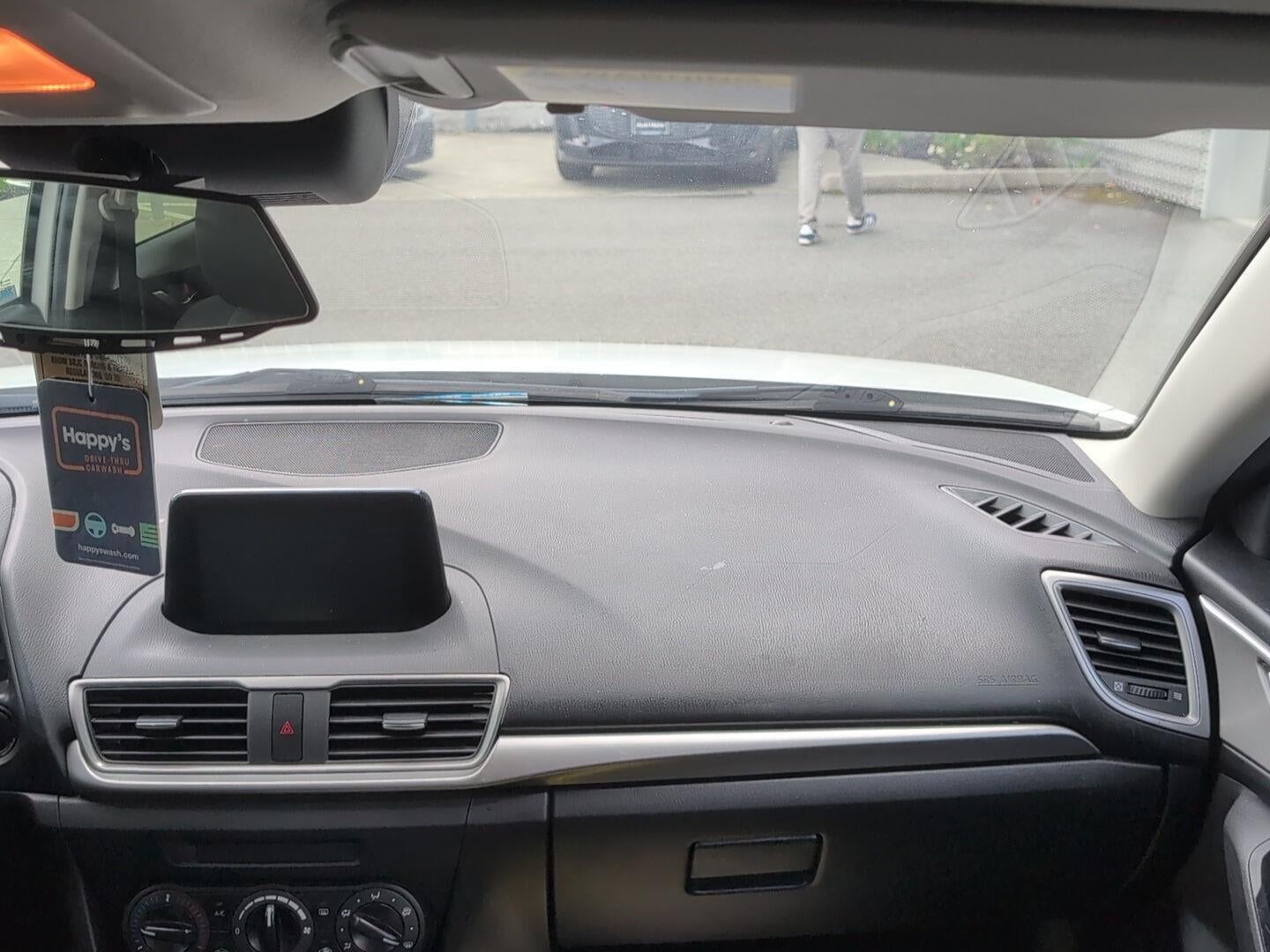 2018 Mazda Mazda3 4-Door Sport