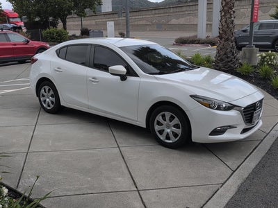 2018 Mazda Mazda3 4-Door Sport