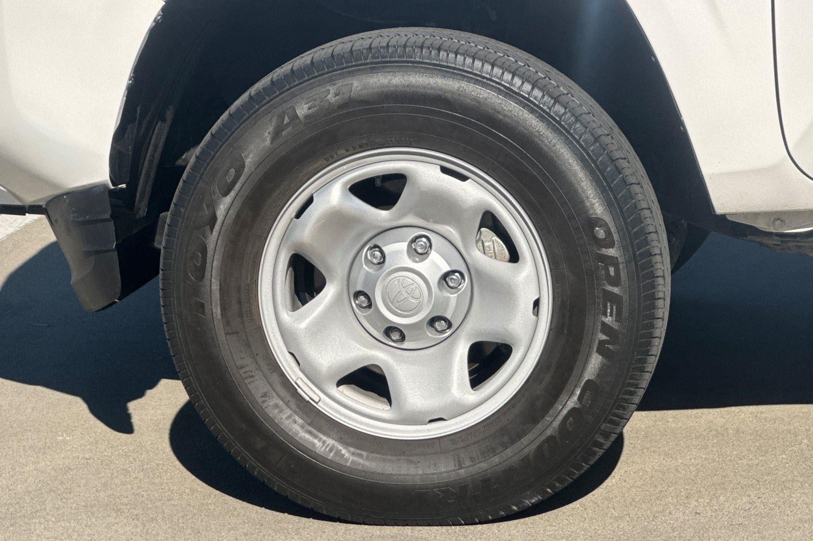 2022 Toyota Tacoma SR