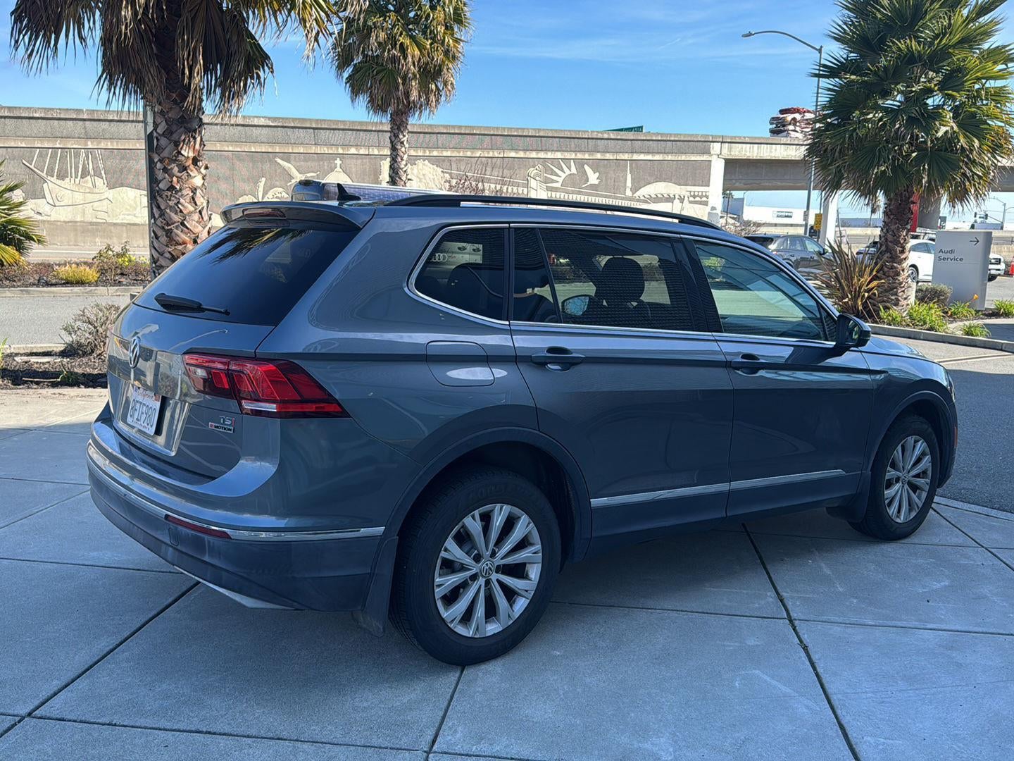 2018 Volkswagen Tiguan SE