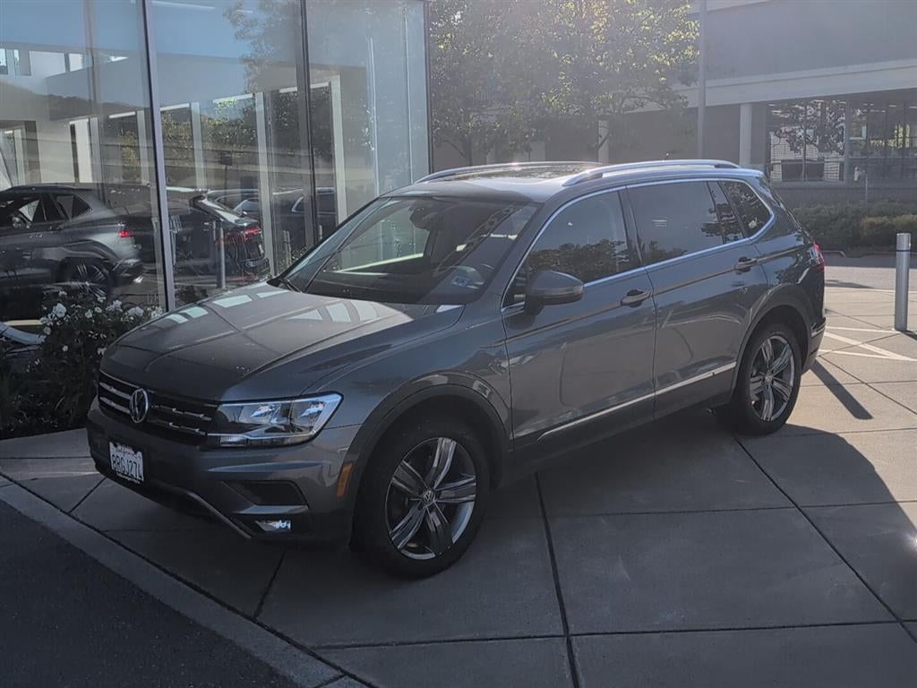2020 Volkswagen Tiguan 2.0T SEL 4Motion's photo