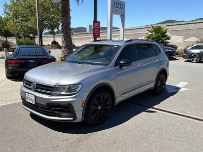 2020 Volkswagen Tiguan SE R-Line Black