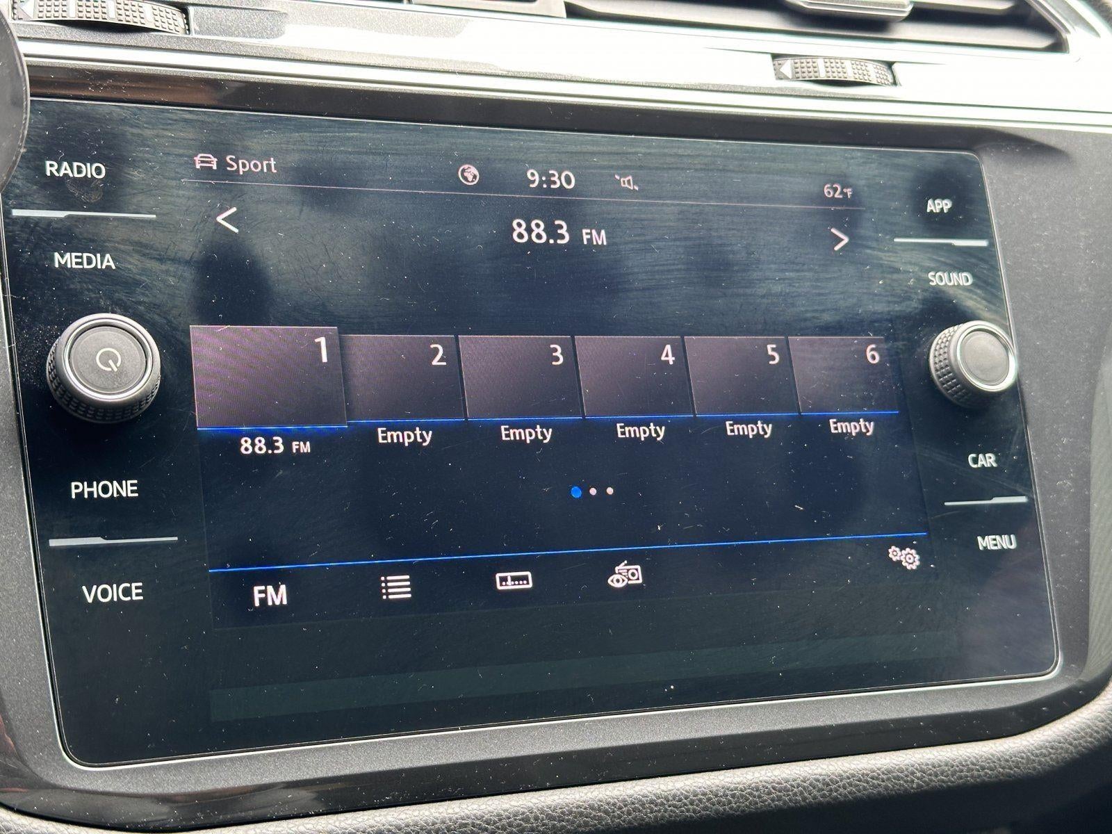2020 Volkswagen Tiguan SE R-Line Black