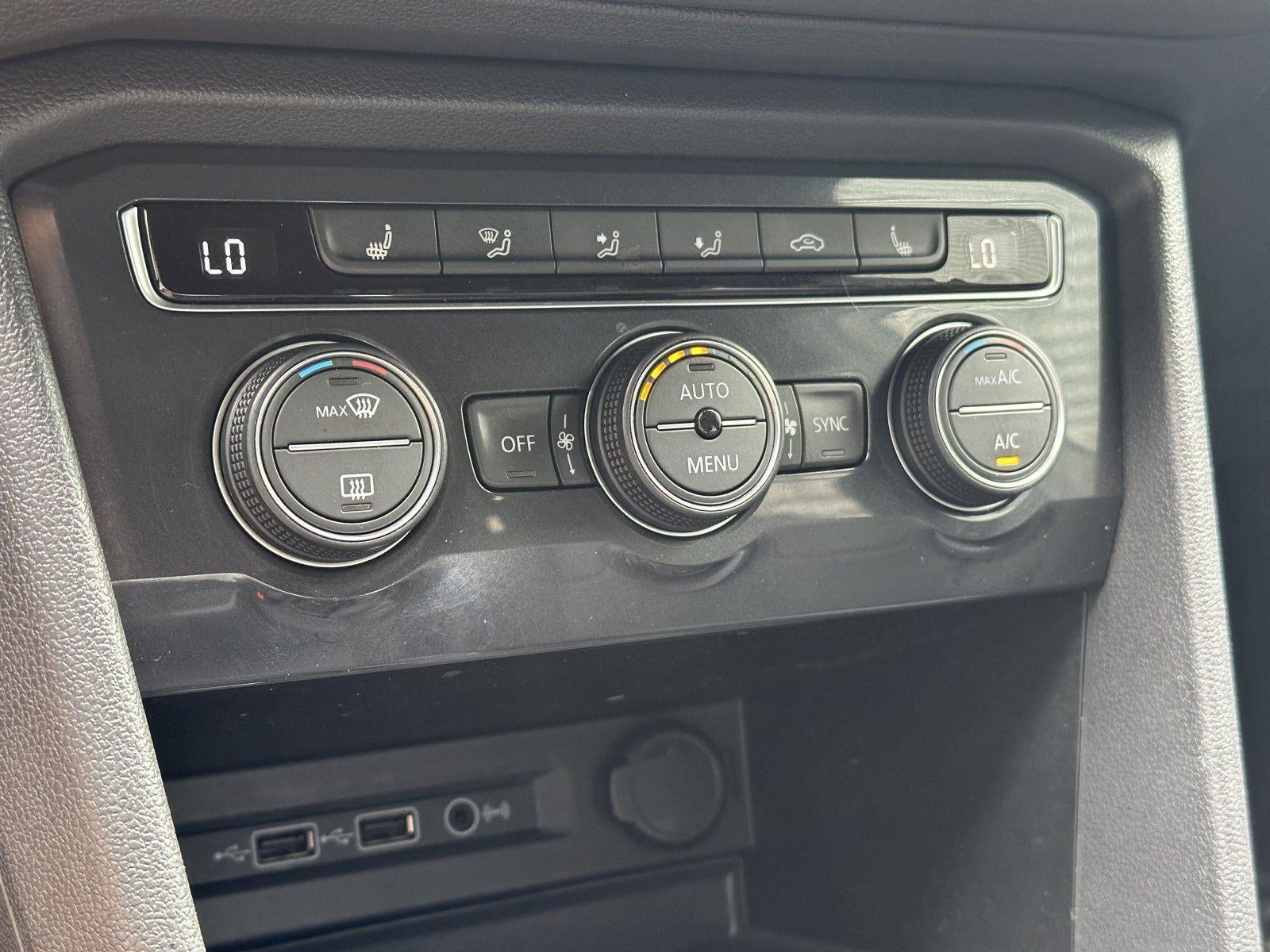2020 Volkswagen Tiguan SE R-Line Black
