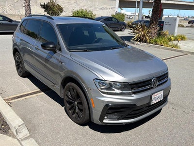 2020 Volkswagen Tiguan SE R-Line Black
