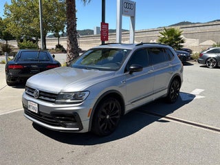 2020 Volkswagen Tiguan SE R-Line Black