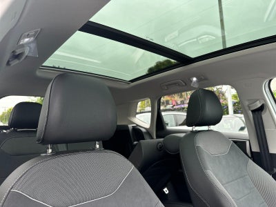 2026 Volkswagen Taos SE Black
