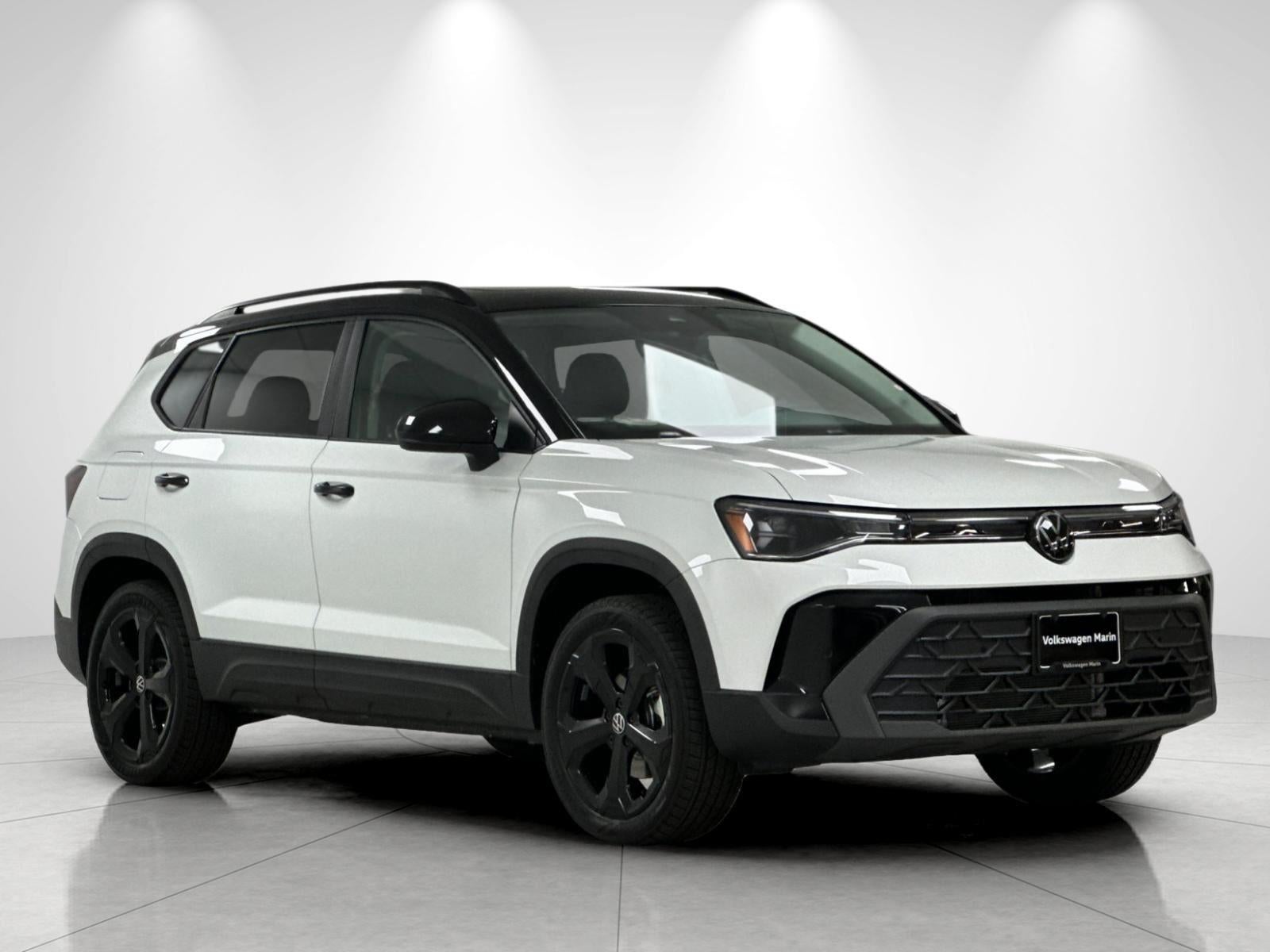 2026 Volkswagen Taos SE Black