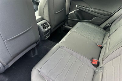 2026 Volkswagen Taos SE Black