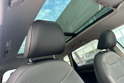 2026 Volkswagen Taos SE Black