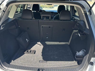 2025 Volkswagen Taos SE Black