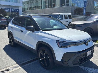2025 Volkswagen Taos SE Black