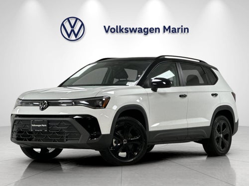 2026 Volkswagen Taos SE Black