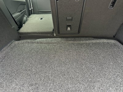 2026 Volkswagen Taos SE Black