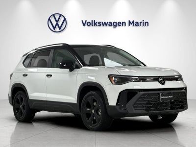 2026 Volkswagen Taos SE Black