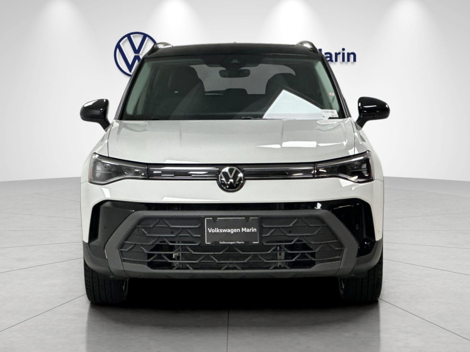 2026 Volkswagen Taos SE Black