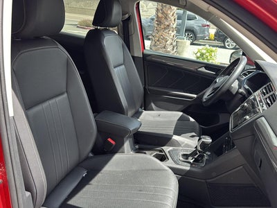 2023 Volkswagen Tiguan SE