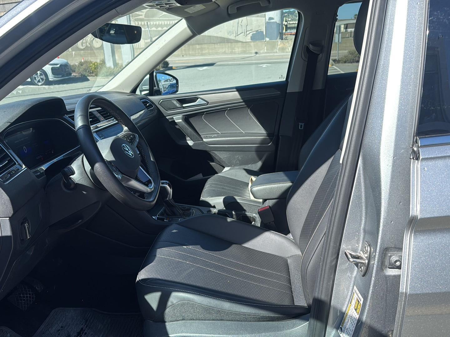 2023 Volkswagen Tiguan SE