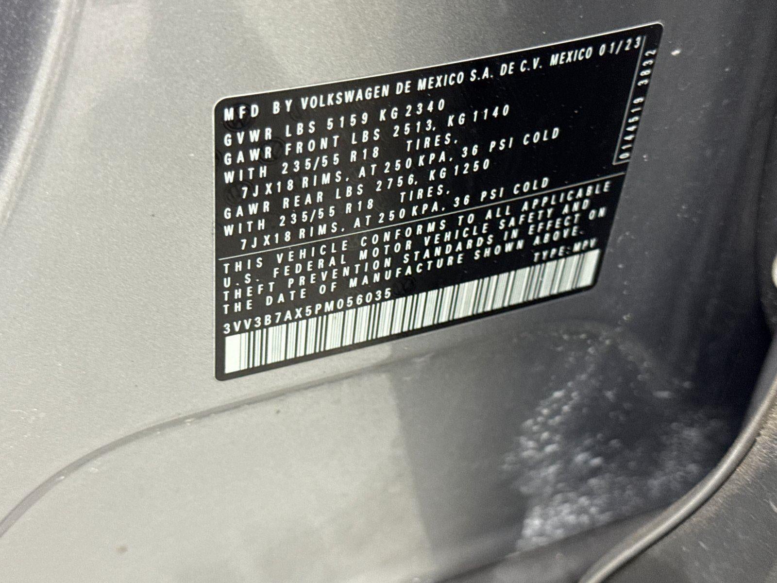 2023 Volkswagen Tiguan SE