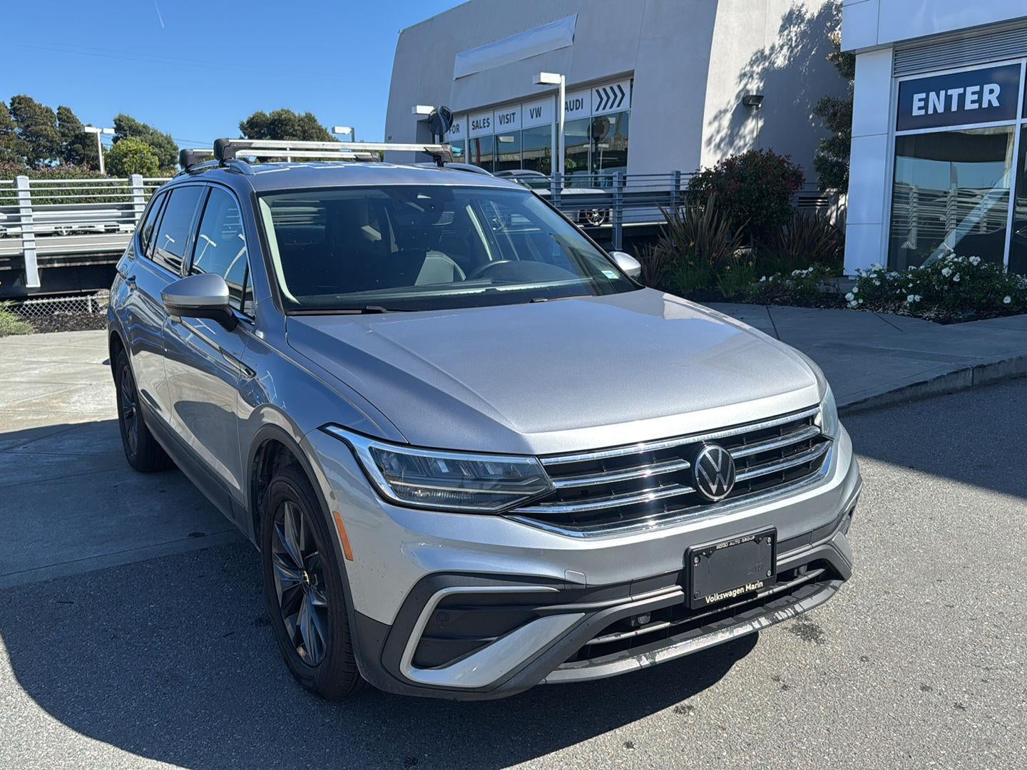 2023 Volkswagen Tiguan SE