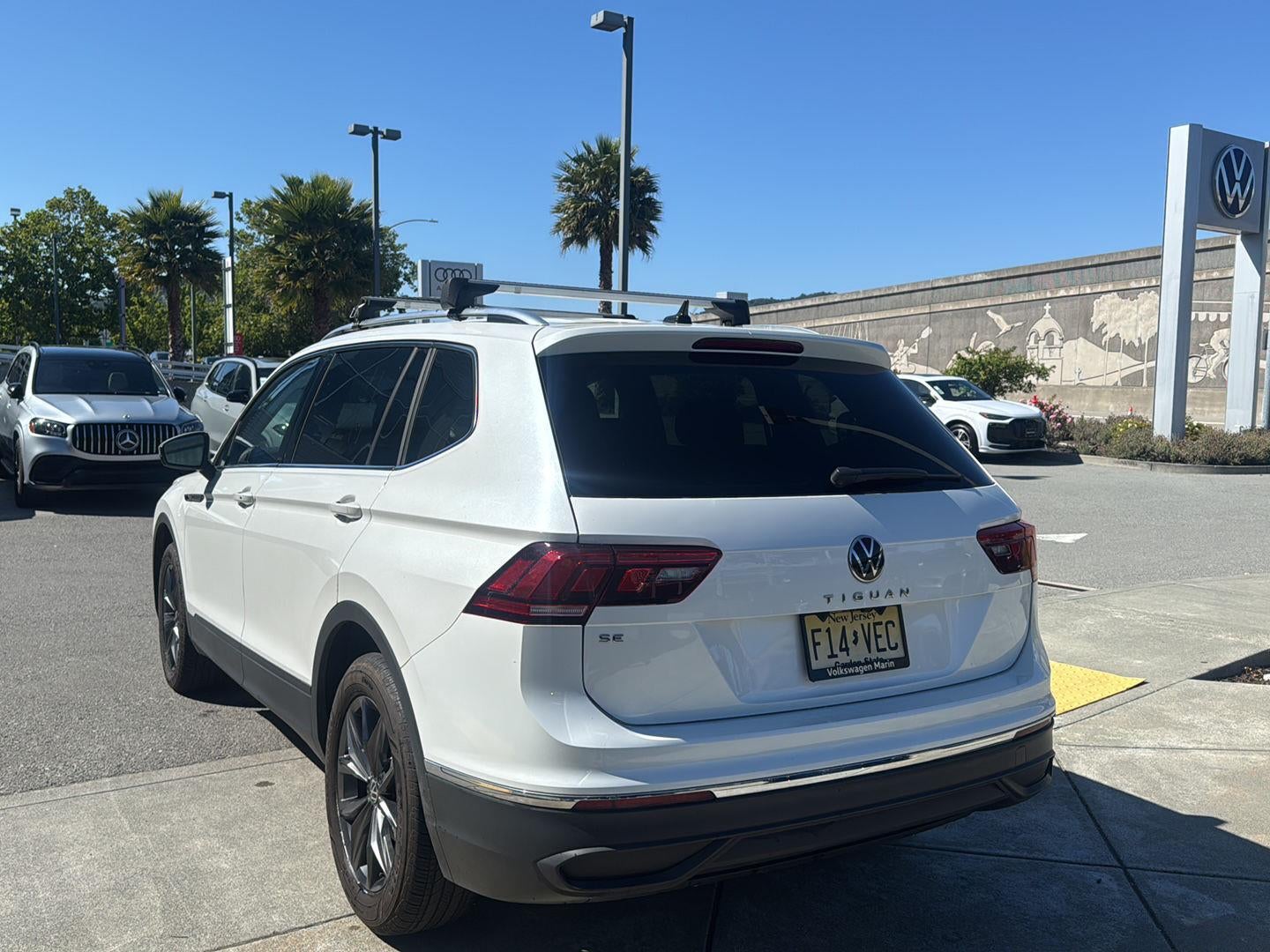 2023 Volkswagen Tiguan SE