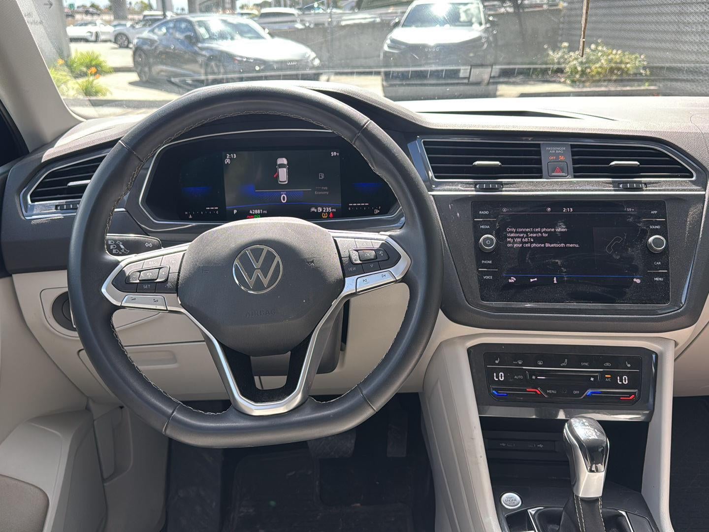 2023 Volkswagen Tiguan SE