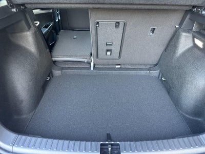 2026 Volkswagen Taos SE Black