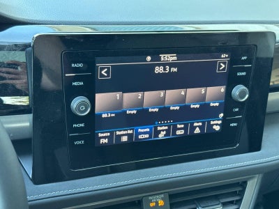 2026 Volkswagen Taos SE Black