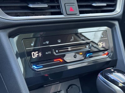2026 Volkswagen Taos SE Black