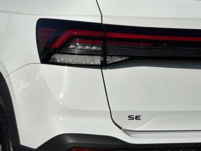 2026 Volkswagen Taos SE Black