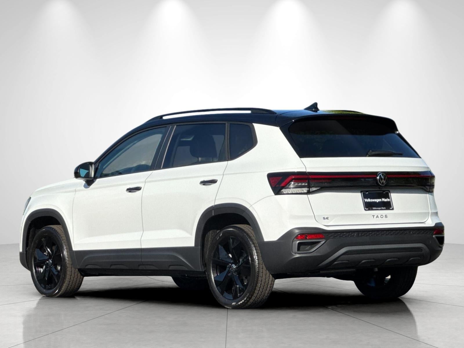 2026 Volkswagen Taos SE Black