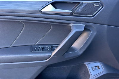 2023 Volkswagen Tiguan SEL R-Line