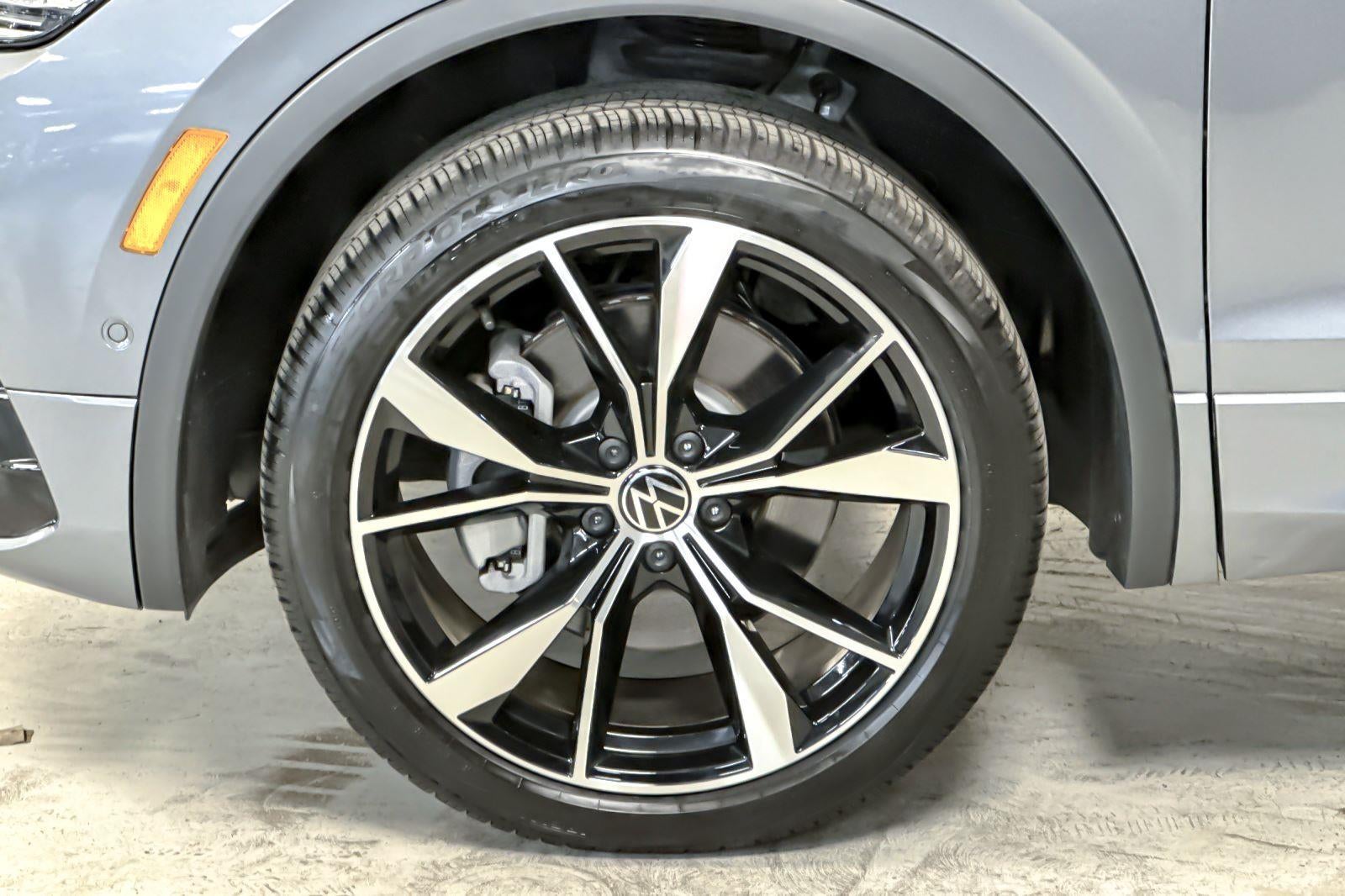 2023 Volkswagen Tiguan SEL R-Line