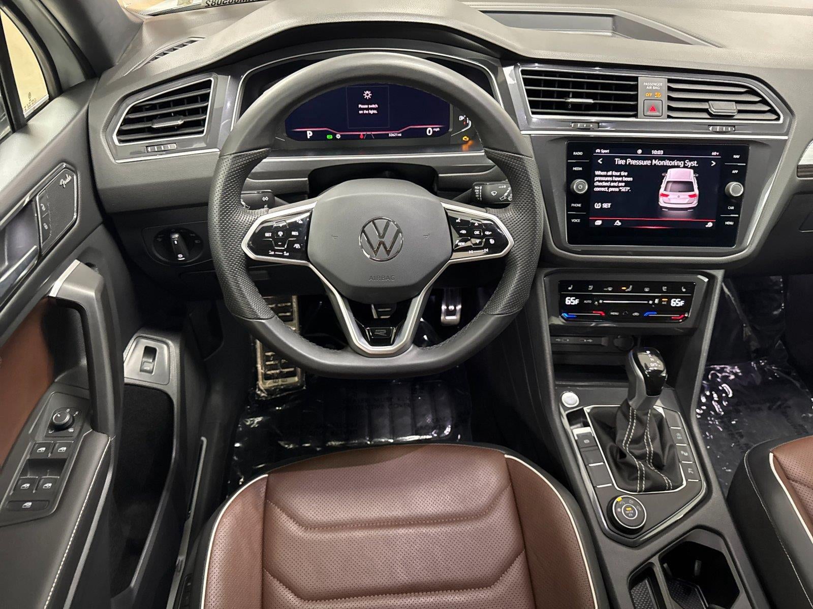 2024 Volkswagen Tiguan SEL R-Line