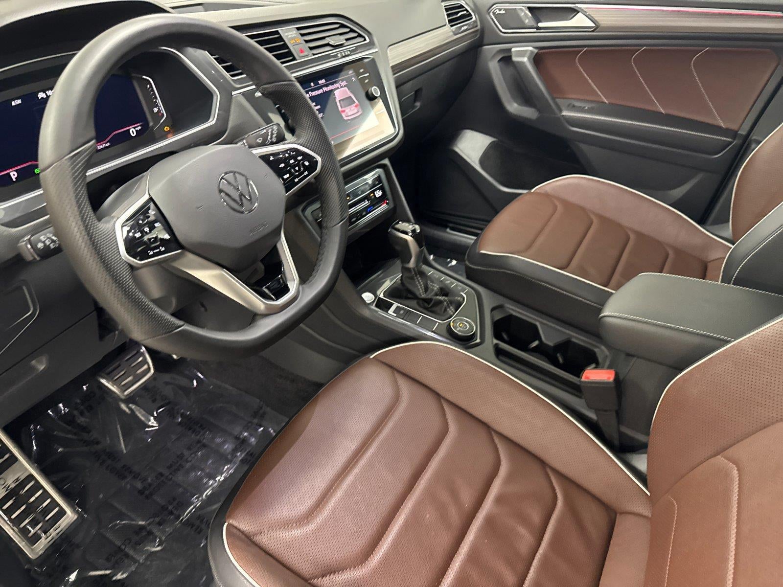 2024 Volkswagen Tiguan SEL R-Line