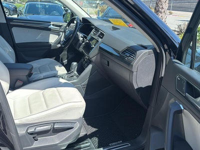 2018 Volkswagen Tiguan SEL Premium
