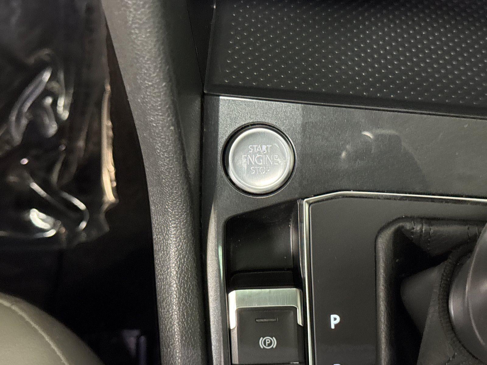 2018 Volkswagen Tiguan SEL Premium