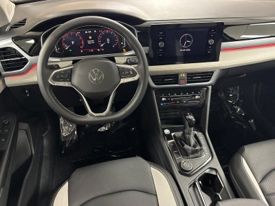 2026 Volkswagen Taos SEL