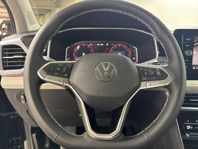 2026 Volkswagen Taos SEL